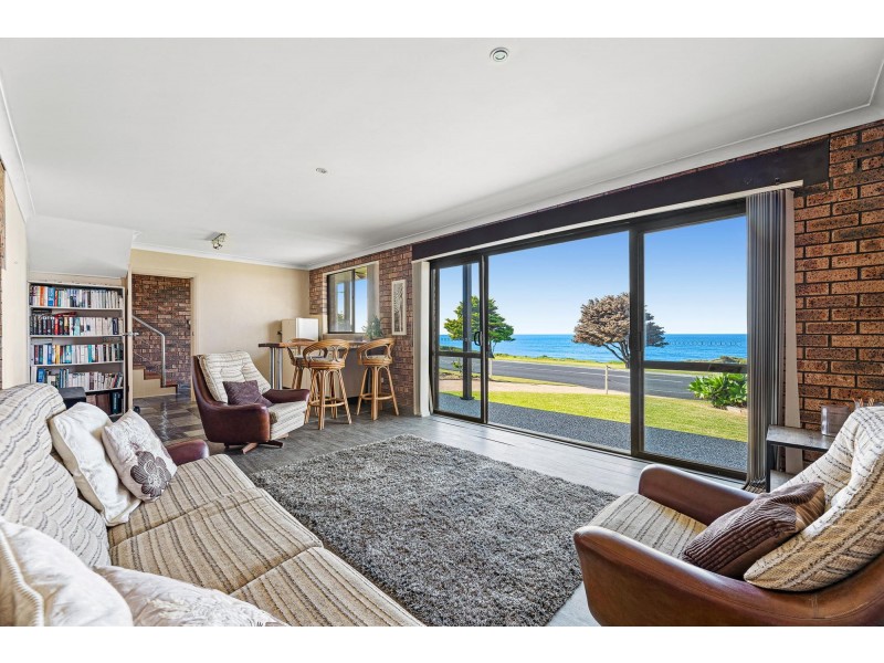 19 Dalmeny Drive, Kianga NSW 2546