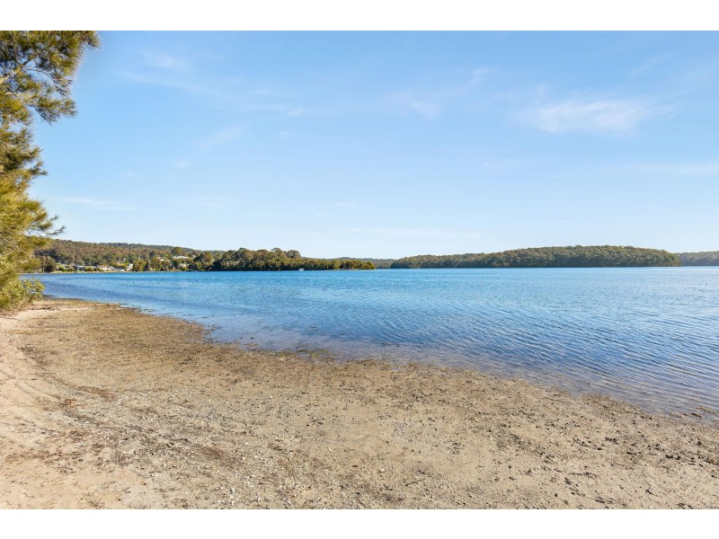 7A Mort Avenue, Dalmeny NSW 2546