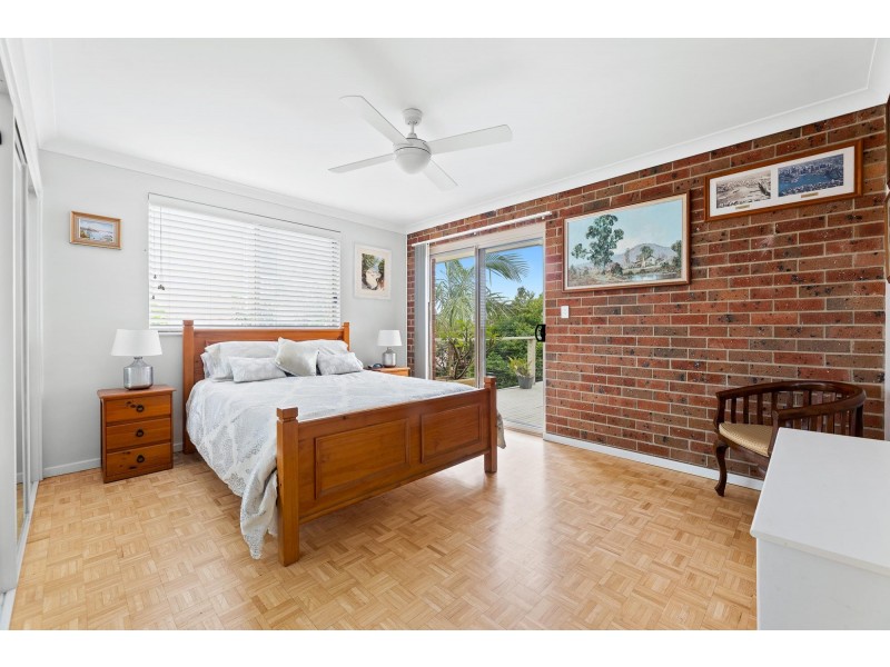 21 Dawn Parade, Kianga NSW 2546