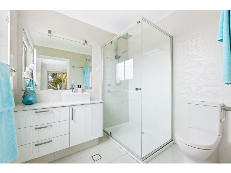 21 Dawn Parade, Kianga NSW 2546