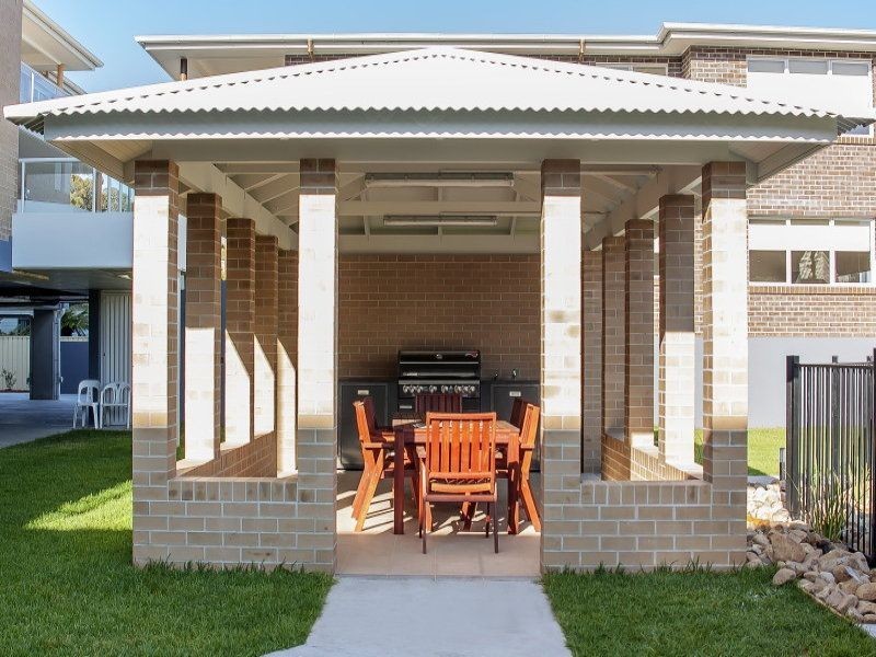 4/2 Burrawang Street, Narooma NSW 2546