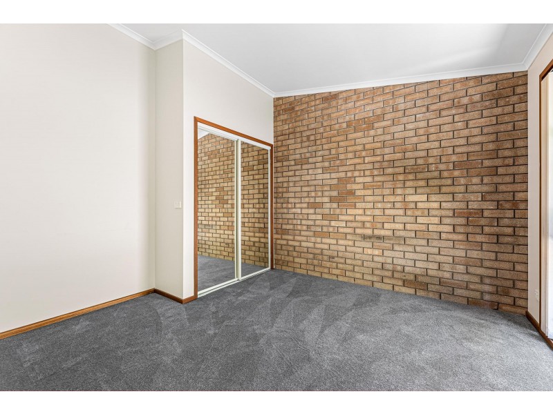 2/1 Woodbury Road, North Narooma NSW 2546