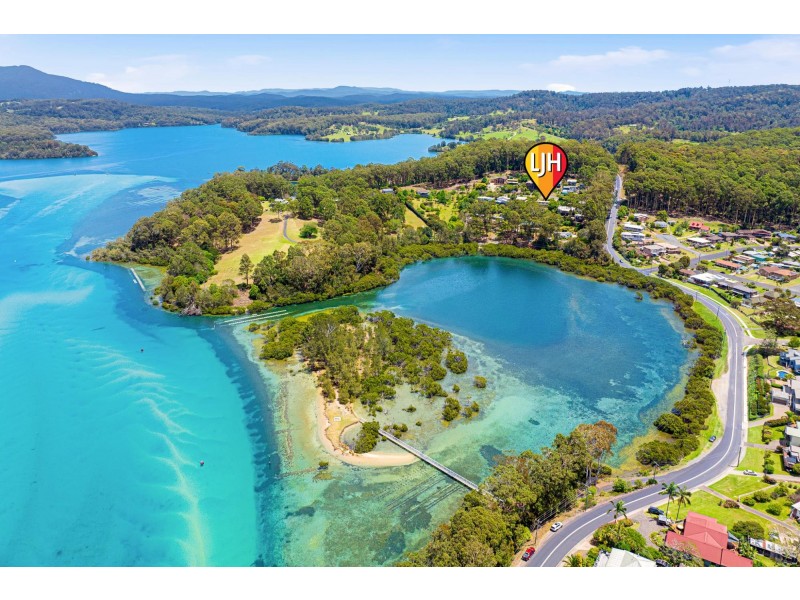 2/1 Woodbury Road, North Narooma NSW 2546