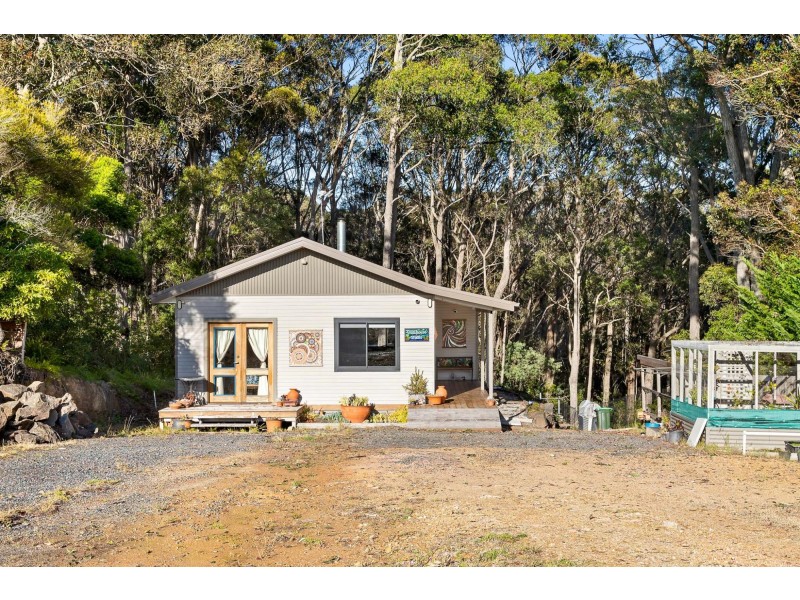 31 Thomson Parade, Dalmeny NSW 2546