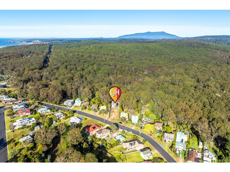 31 Thomson Parade, Dalmeny NSW 2546