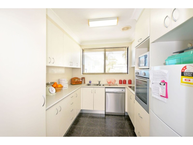 37 Mort Avenue, Dalmeny NSW 2546