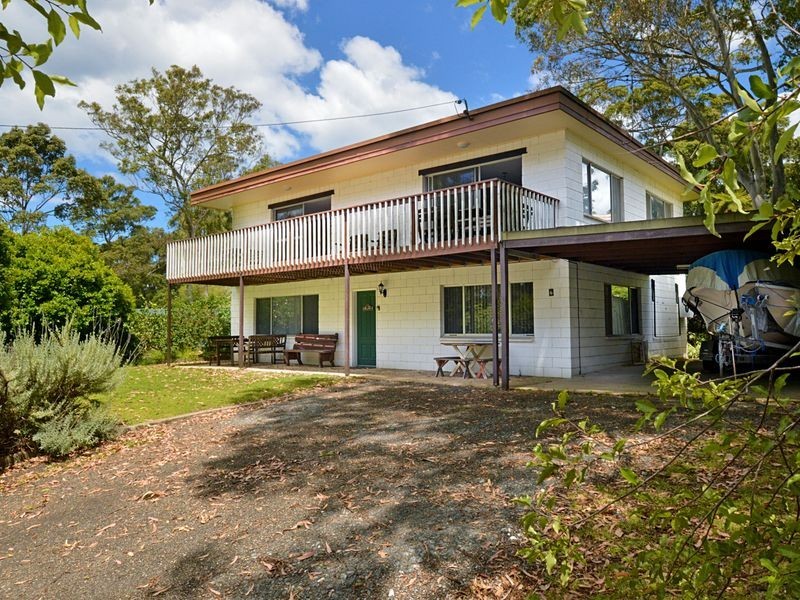 6 Loader Parade, Narooma NSW 2546