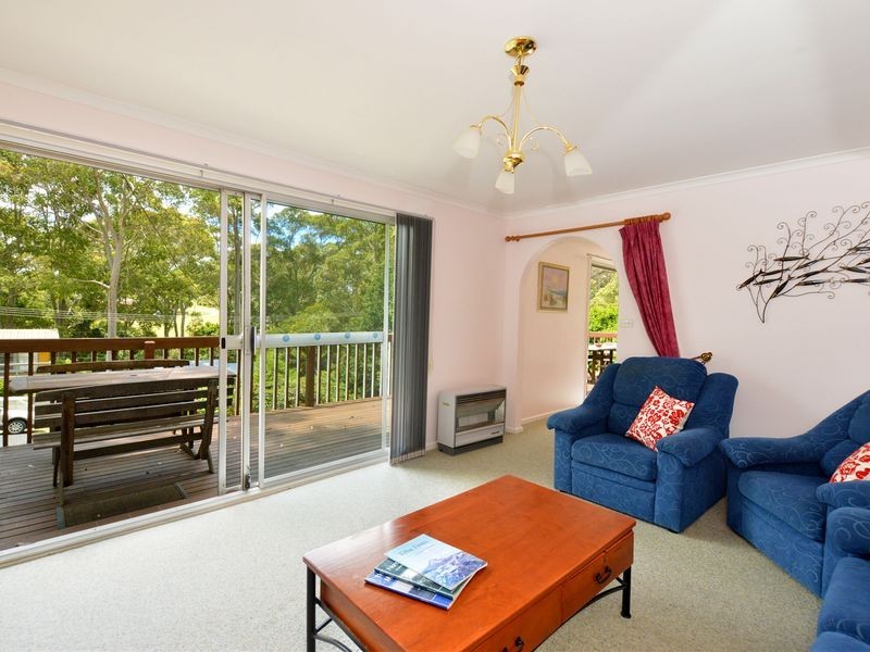 6 Loader Parade, Narooma NSW 2546