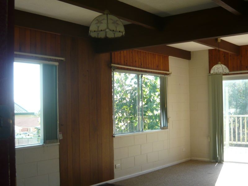 12 Hillside Crescent, Kianga NSW 2546