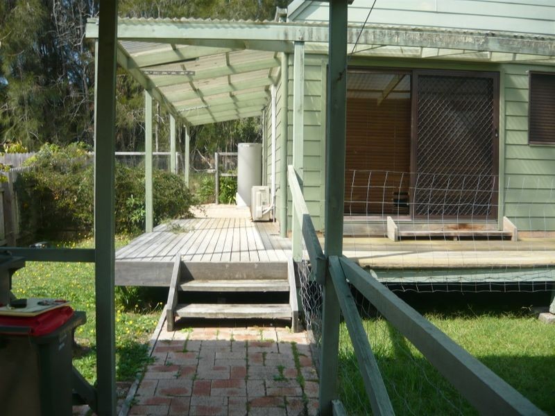 45 Tatiara Street, Dalmeny NSW 2546