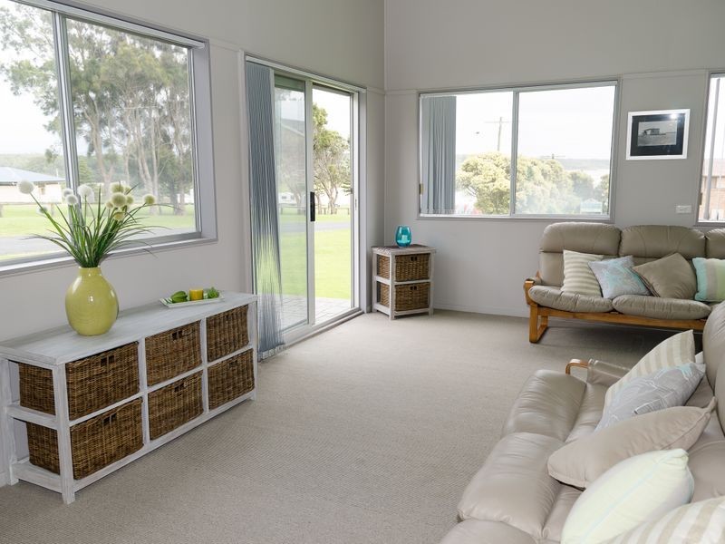 13 McMillan Crescent, Dalmeny NSW 2546
