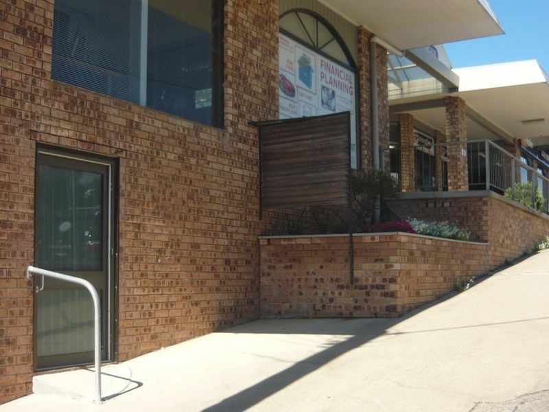 Lower/Shop 1 4-6 Noorooma Crescent, Narooma NSW 2546