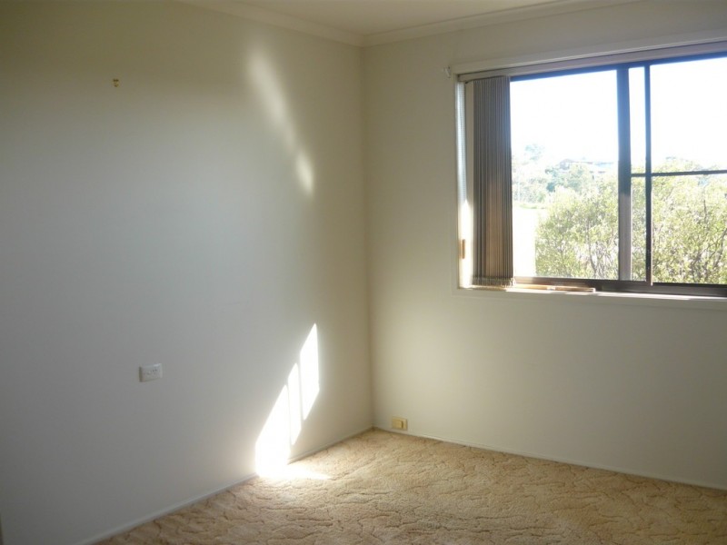 1/21 Noble Parade, Dalmeny NSW 2546