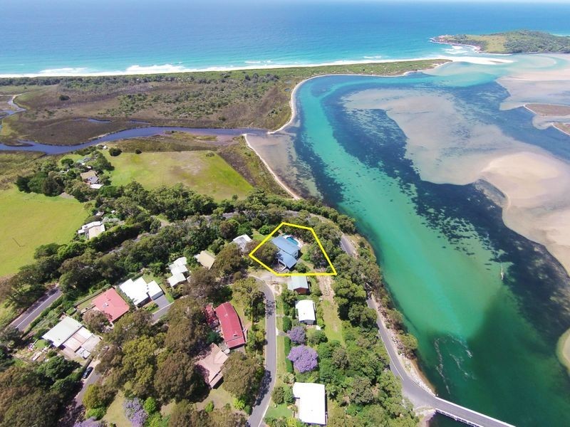 27 Flower Circuit (via Akolele), Bermagui NSW 2546