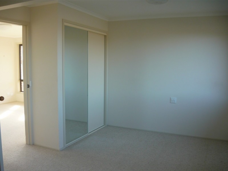 6/21 Noble Parade, Dalmeny NSW 2546