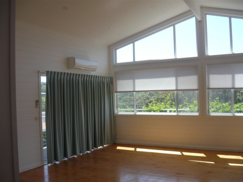 15 Bellbird Lane, North Narooma NSW 2546
