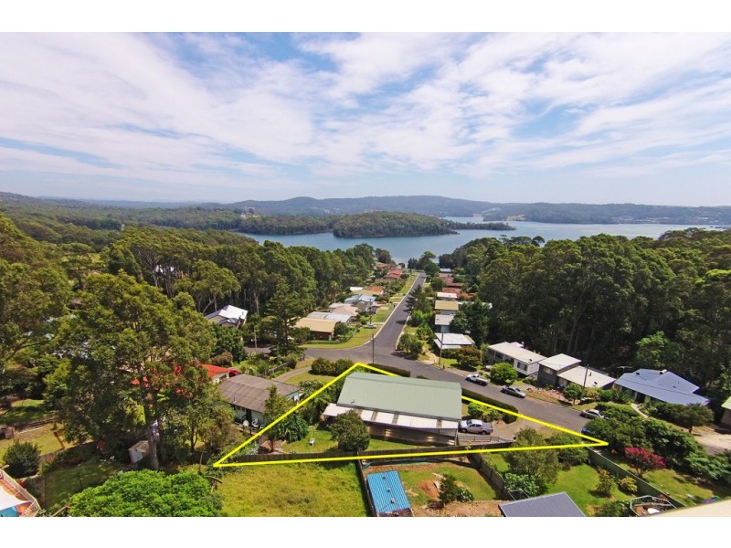 1 Cole Crescent, Narooma NSW 2546