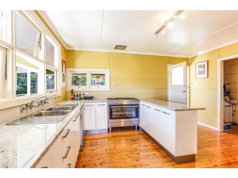 11 Bay  Street, Narooma NSW 2546