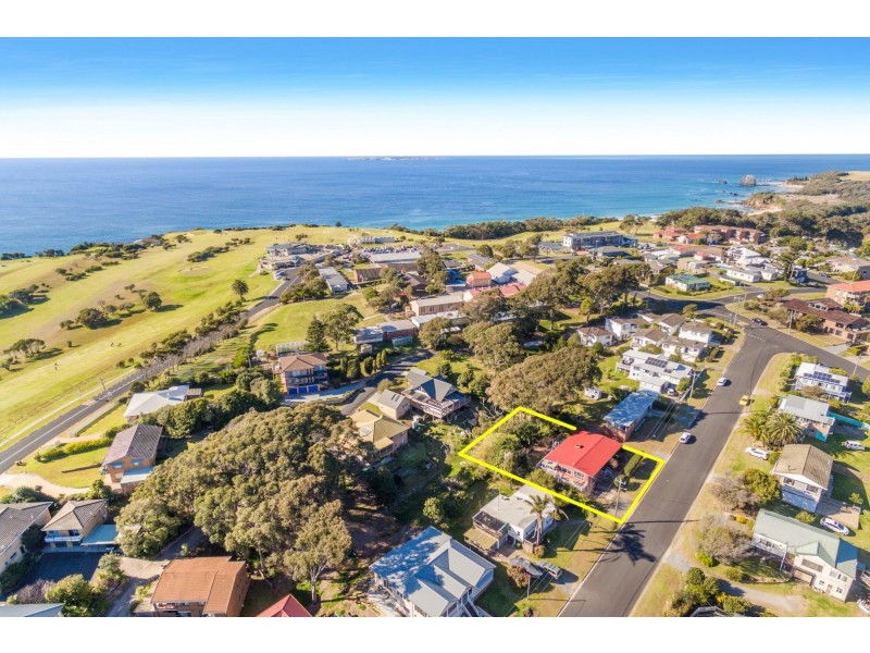 11 Bay  Street, Narooma NSW 2546