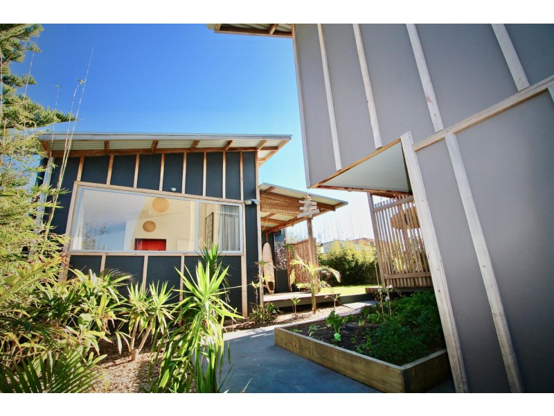 21 Dalmeny Drive, Kianga NSW 2546