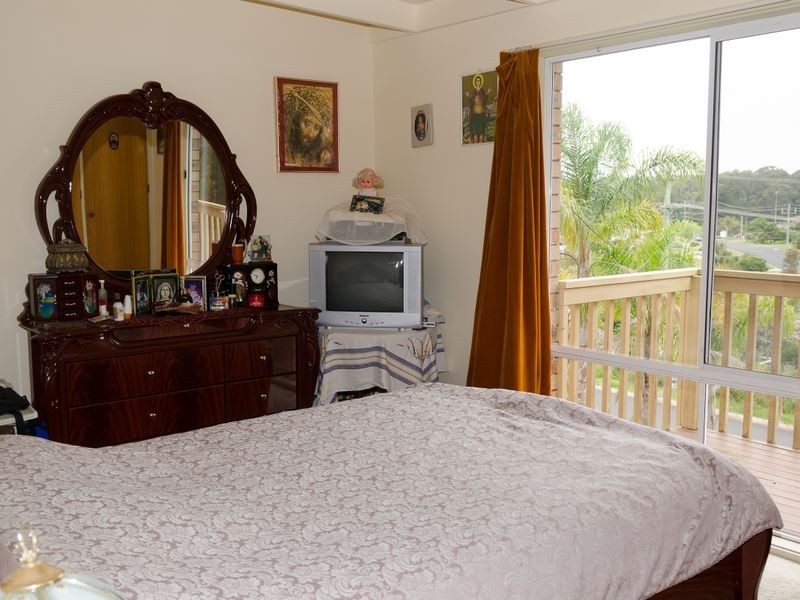 8 Nioka Street, Dalmeny NSW 2546