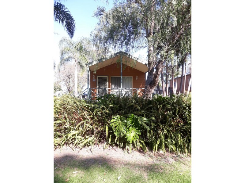 Cabin 4 Beauty Point Caravan Park, Bea, Bermagui NSW 2546