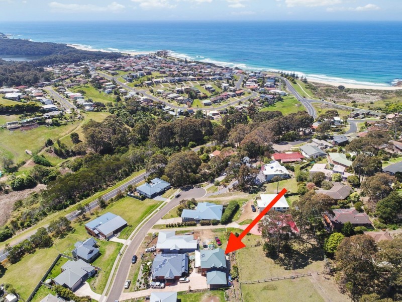 5B Creighton Pde, North Narooma NSW 2546