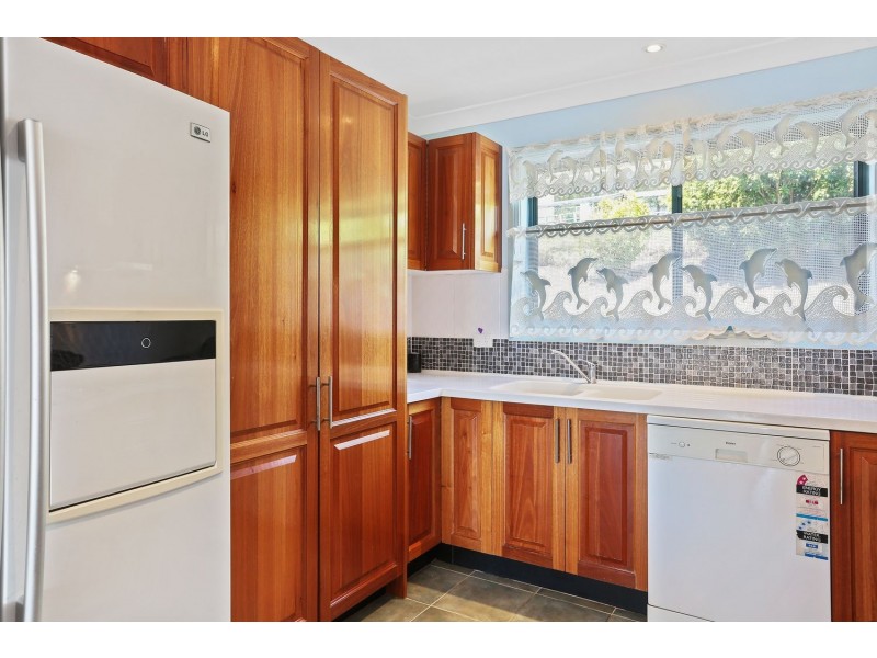 5B Creighton Pde, North Narooma NSW 2546