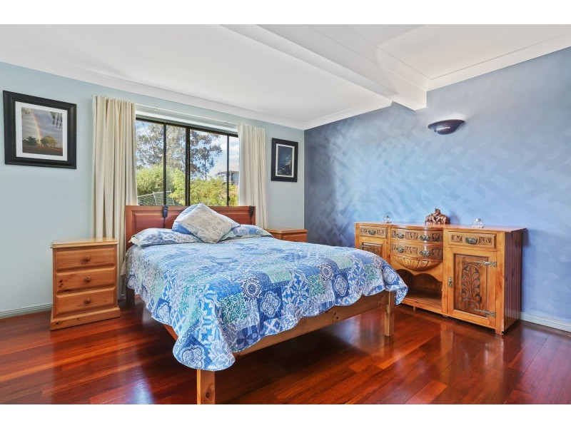 5B Creighton Pde, North Narooma NSW 2546