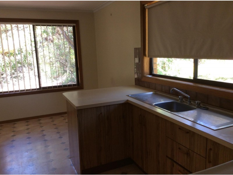 184 Wallaga Lake Drive, Beauty Point NSW 2546