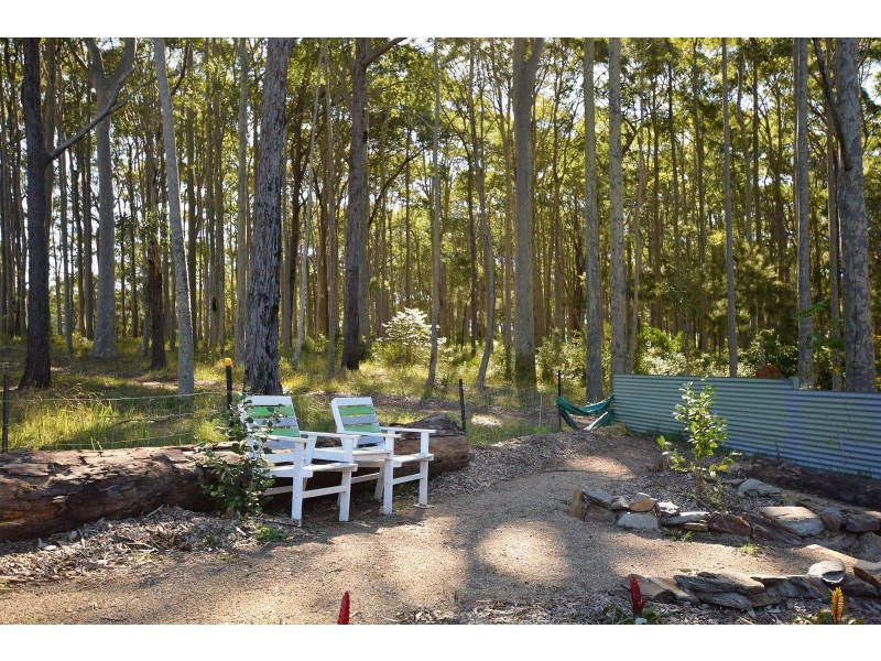 6 Martin Grove, Mystery Bay NSW 2546