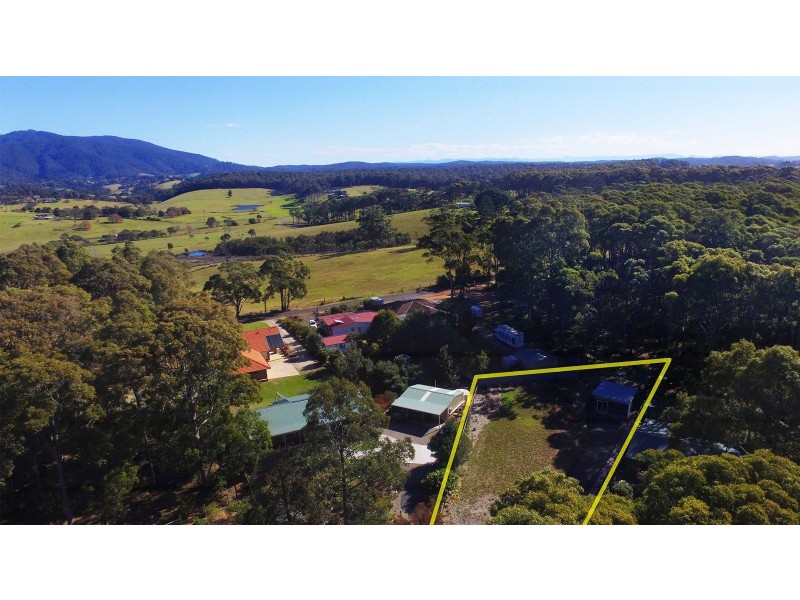 6 Martin Grove, Mystery Bay NSW 2546