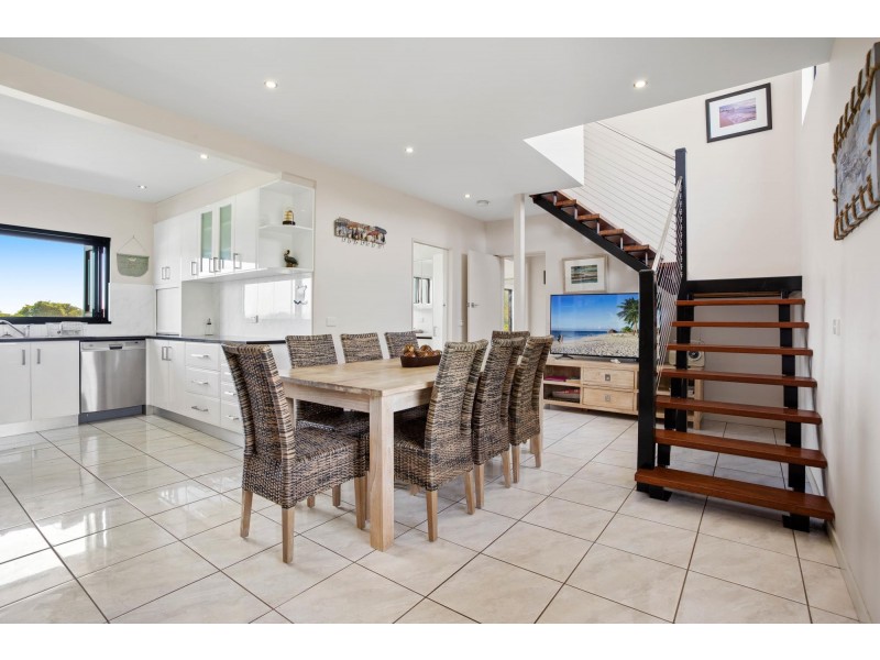 25 Keating Drive, Bermagui NSW 2546