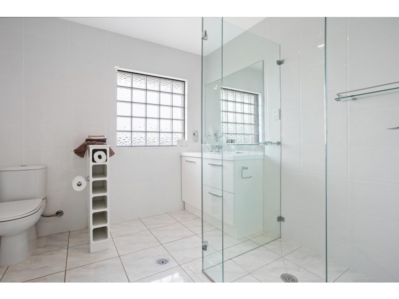 25 Keating Drive, Bermagui NSW 2546