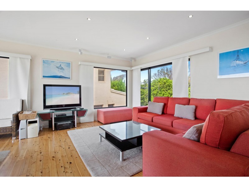 25 Keating Drive, Bermagui NSW 2546