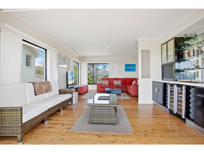 25 Keating Drive, Bermagui NSW 2546