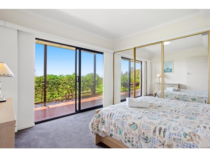 25 Keating Drive, Bermagui NSW 2546