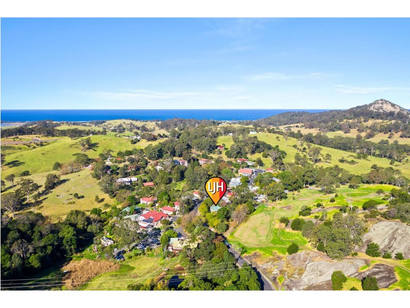 30-32 Bate Street, Central Tilba NSW 2546