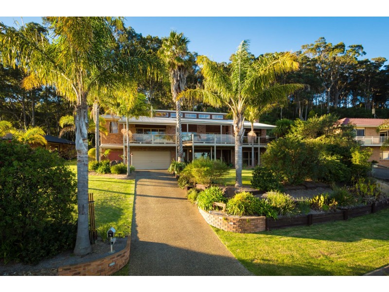 7 Alexander  Place, North Narooma NSW 2546