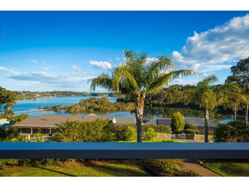 7 Alexander  Place, North Narooma NSW 2546