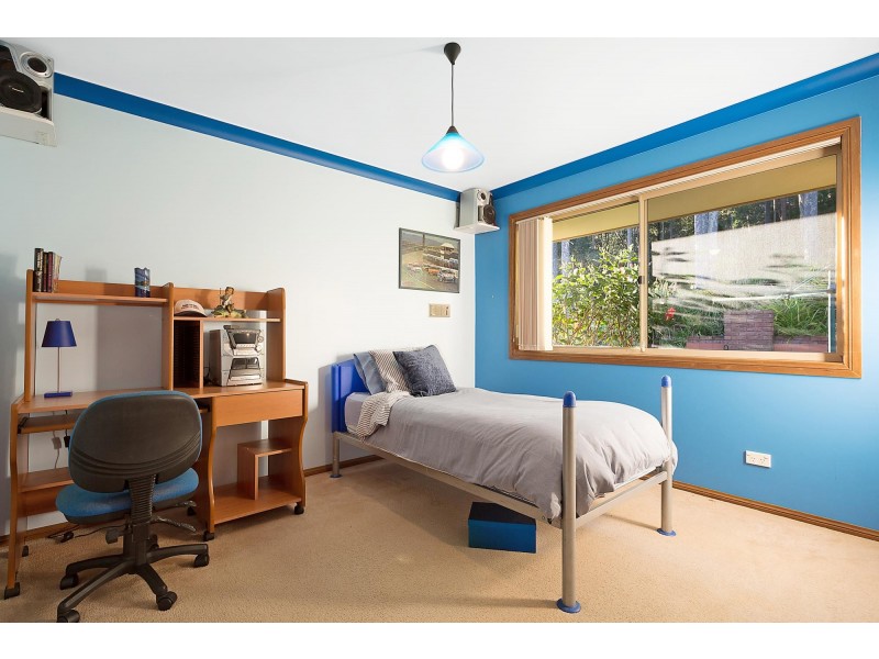 7 Alexander  Place, North Narooma NSW 2546