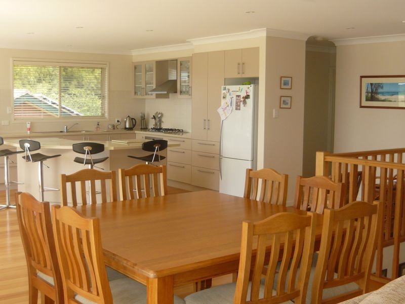 6 Ocean Parade, Dalmeny NSW 2546
