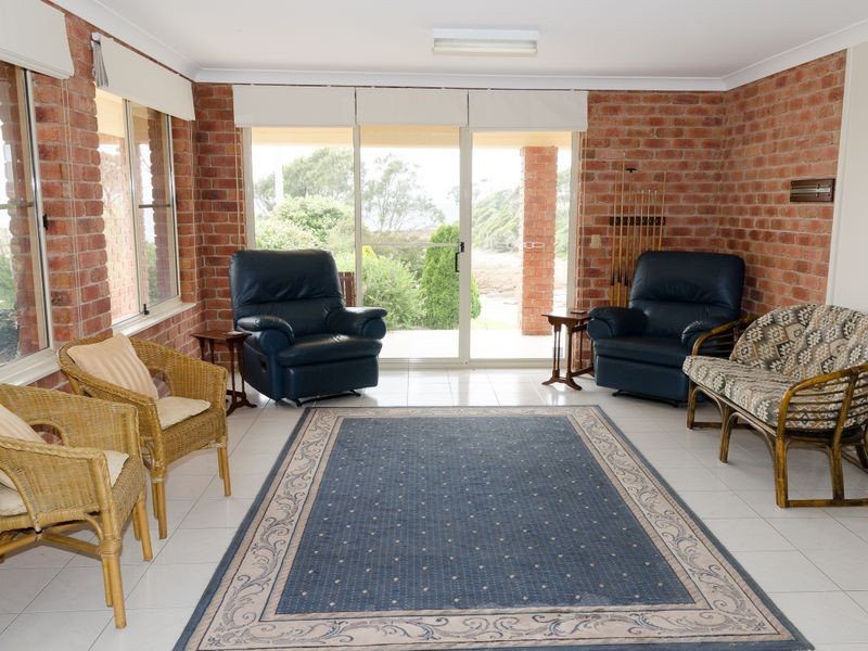 6 Ocean Parade, Dalmeny NSW 2546