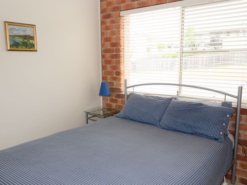 6 Ocean Parade, Dalmeny NSW 2546