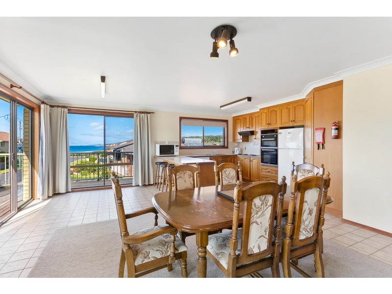 8 Mill  Street, Bermagui NSW 2546