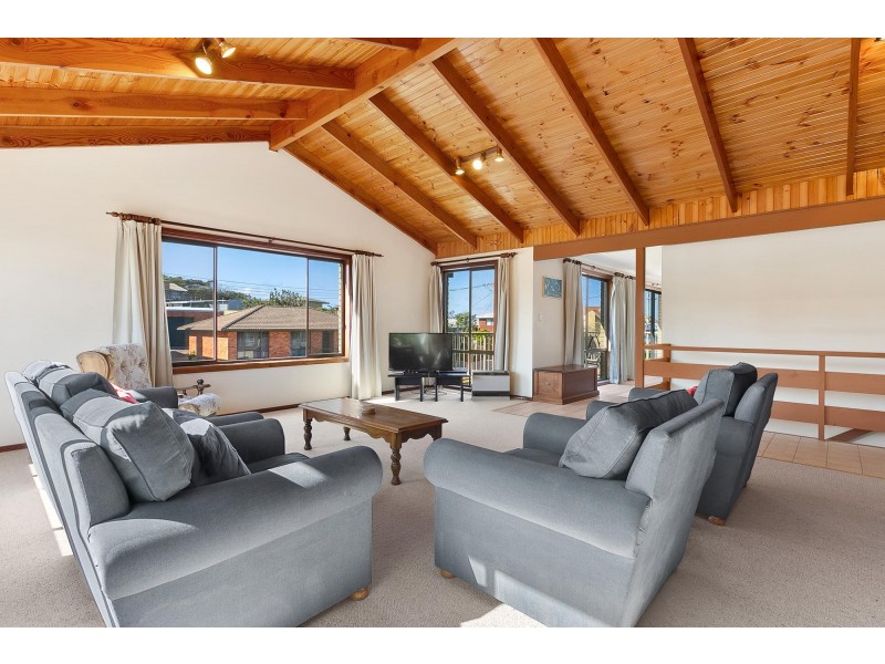 8 Mill  Street, Bermagui NSW 2546