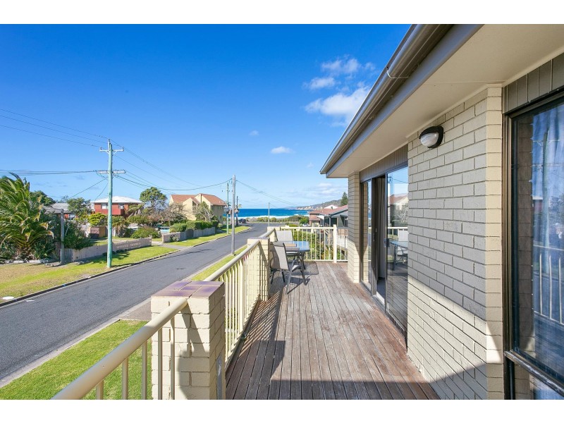 8 Mill  Street, Bermagui NSW 2546