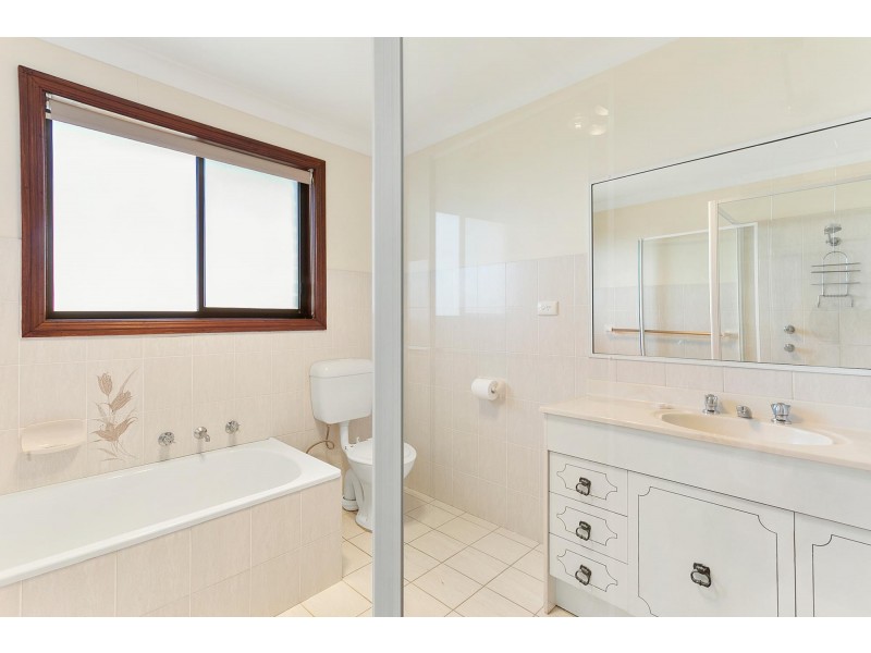 8 Mill  Street, Bermagui NSW 2546