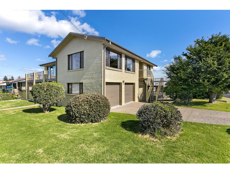 8 Mill  Street, Bermagui NSW 2546