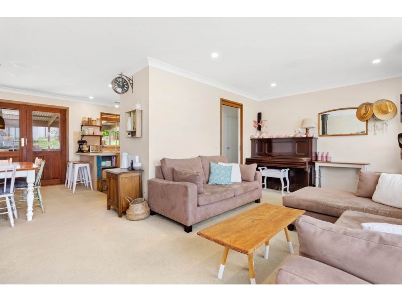 12 Brou  Court, Dalmeny NSW 2546